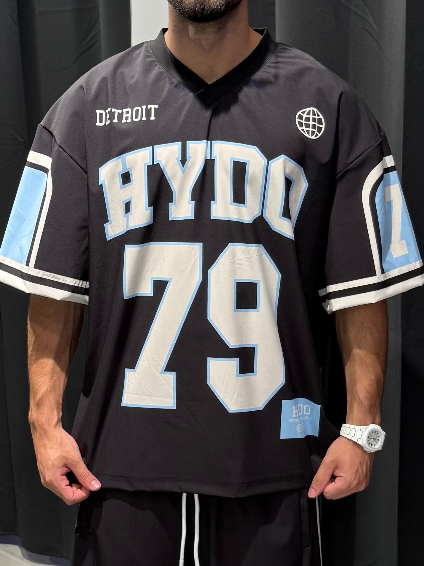 Completo Hydo Okuna