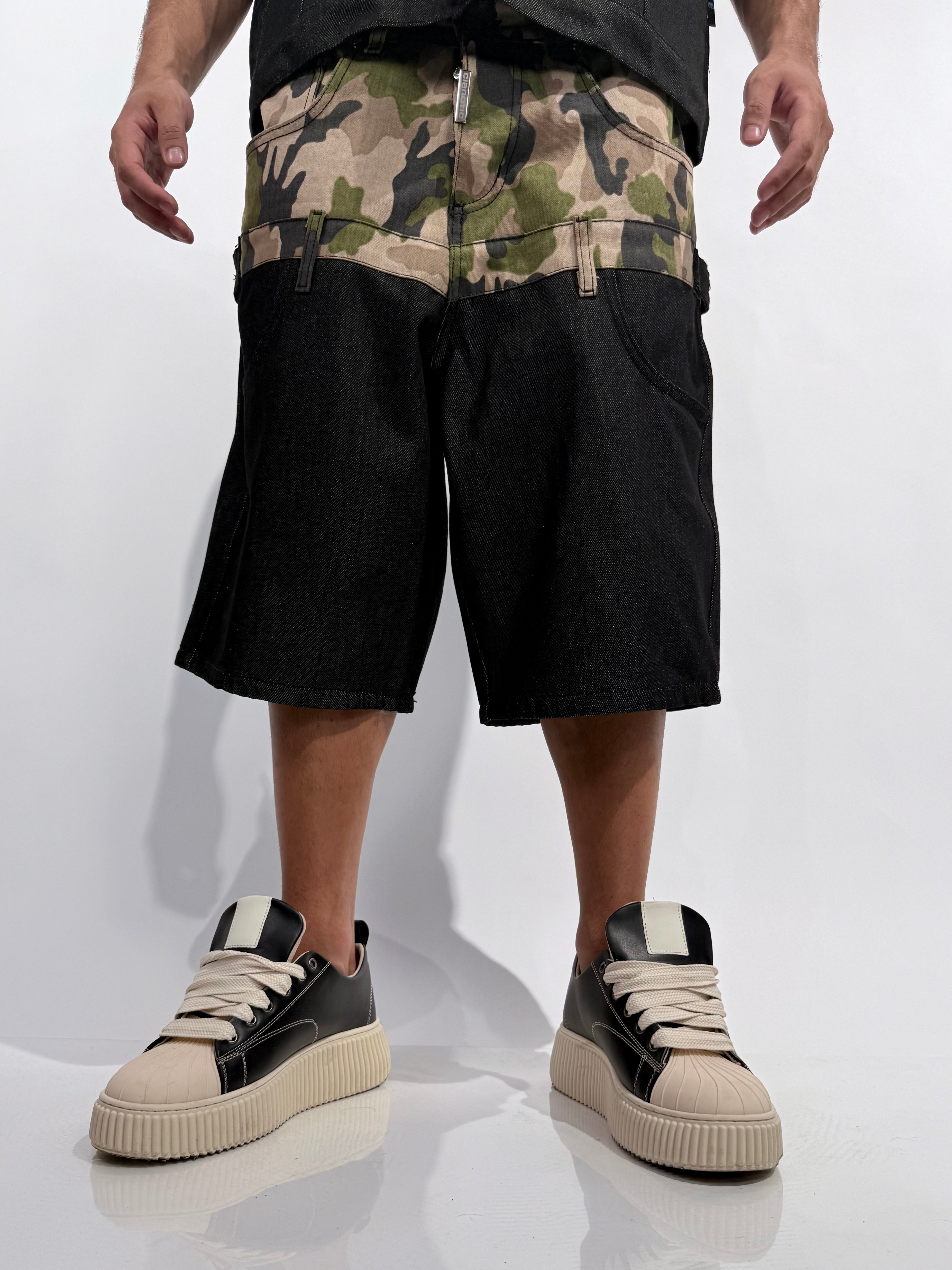 Completo Military Smanicato