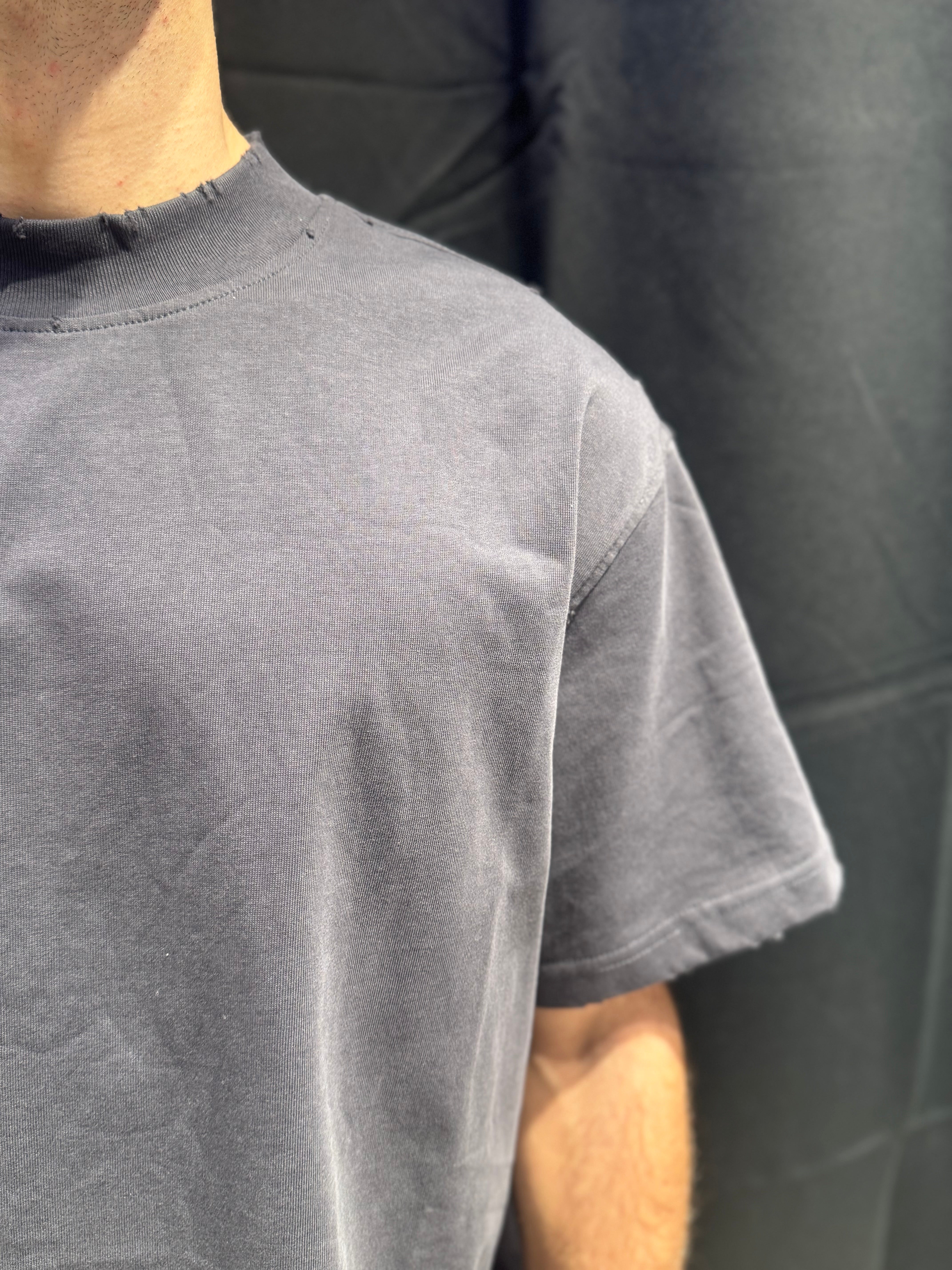 T-shirt Destroyed