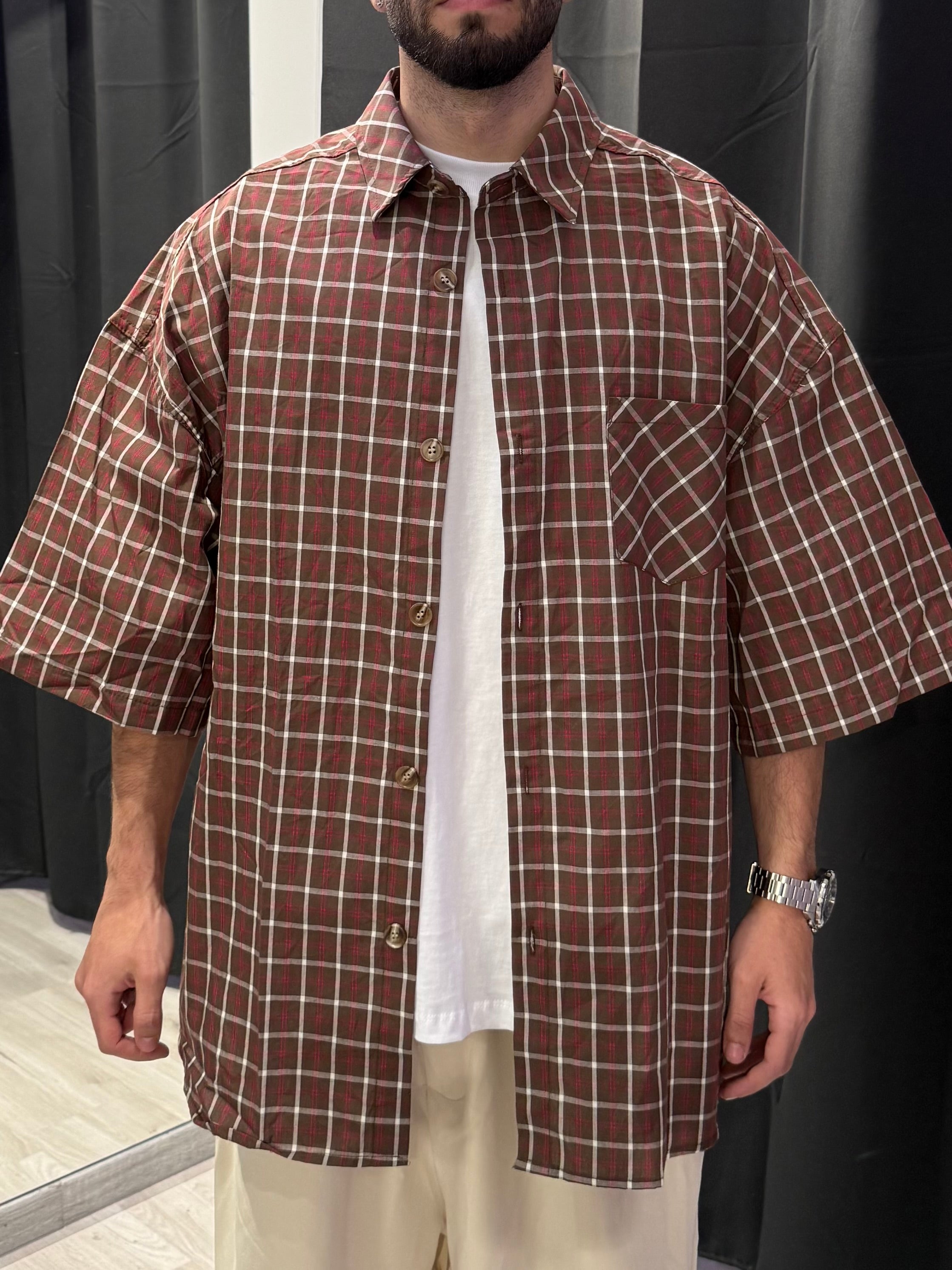 Camicia Over a Quadri