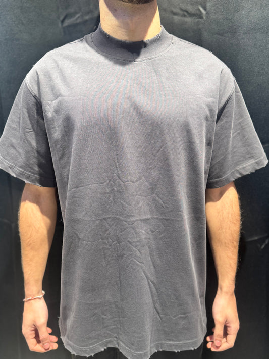 T-shirt Destroyed