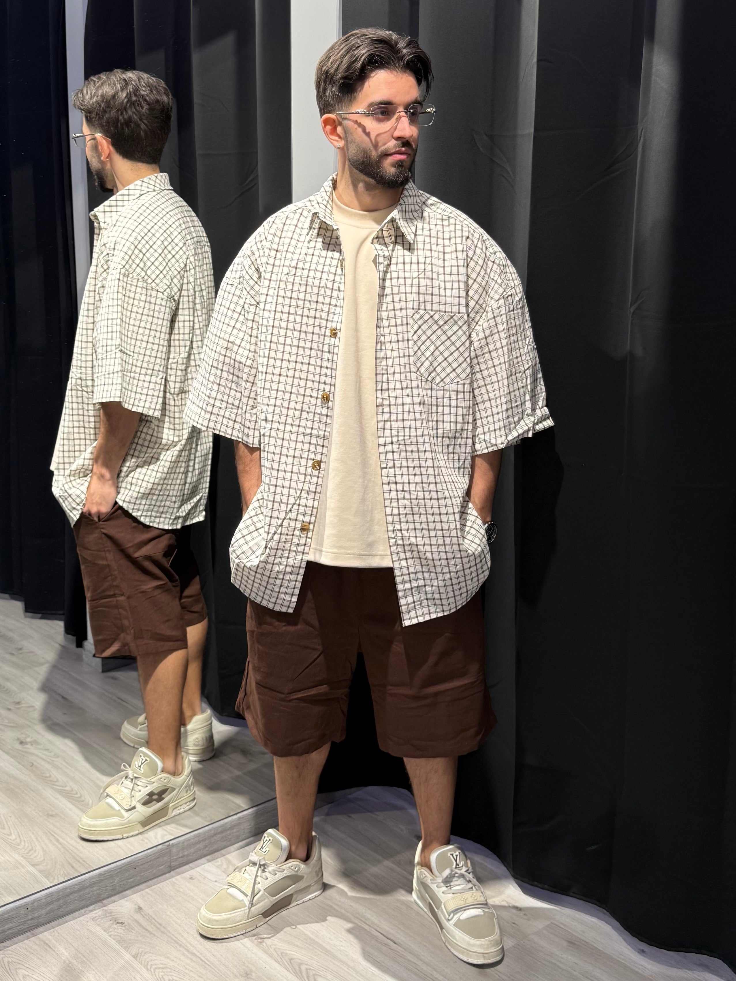 Camicia Over a Quadri