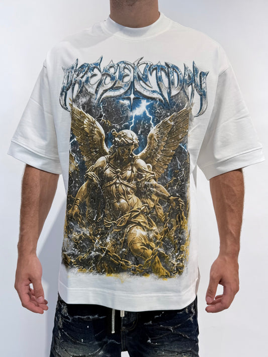 T-shirt Present Day