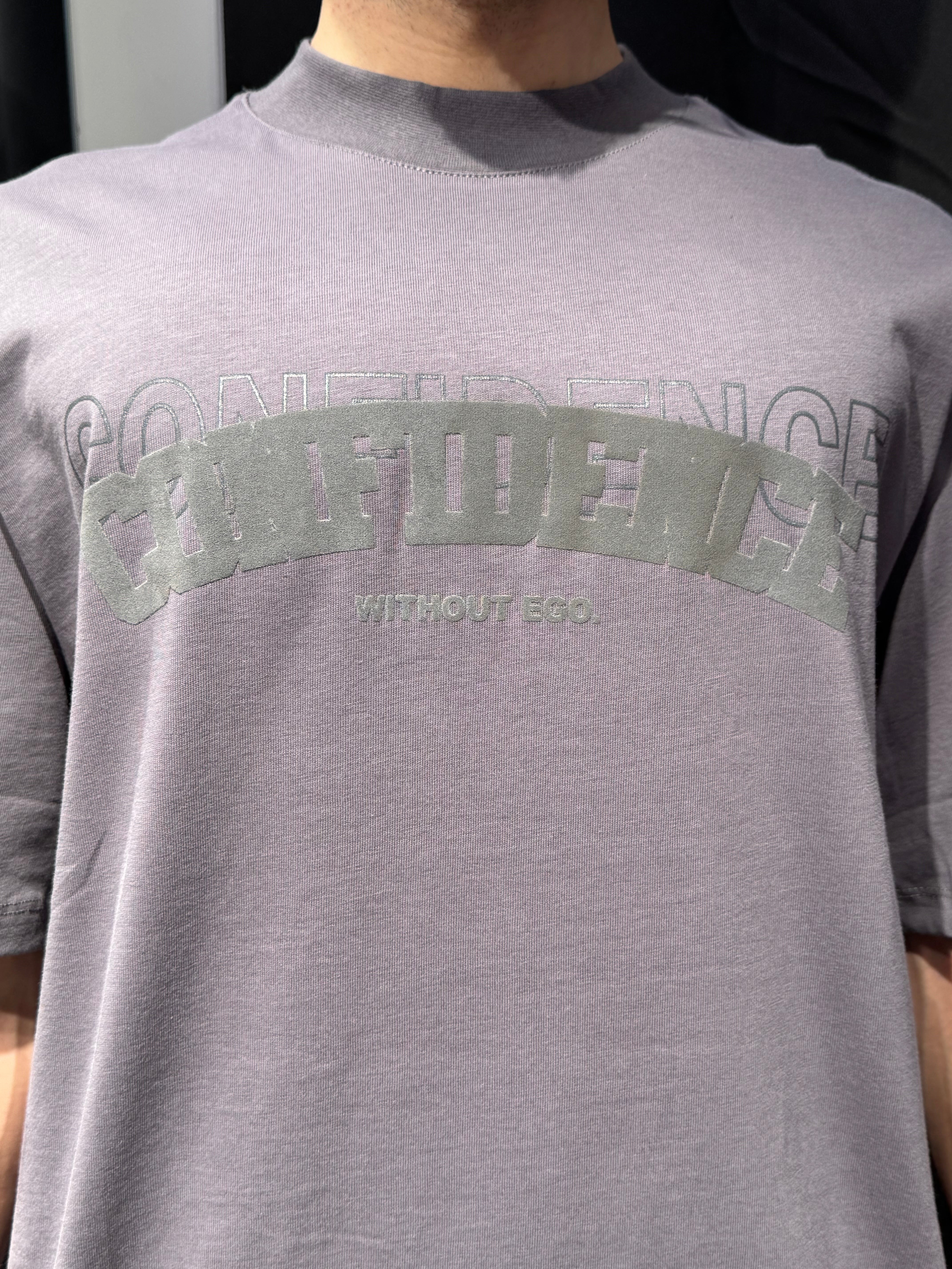 T-shirt Confidence