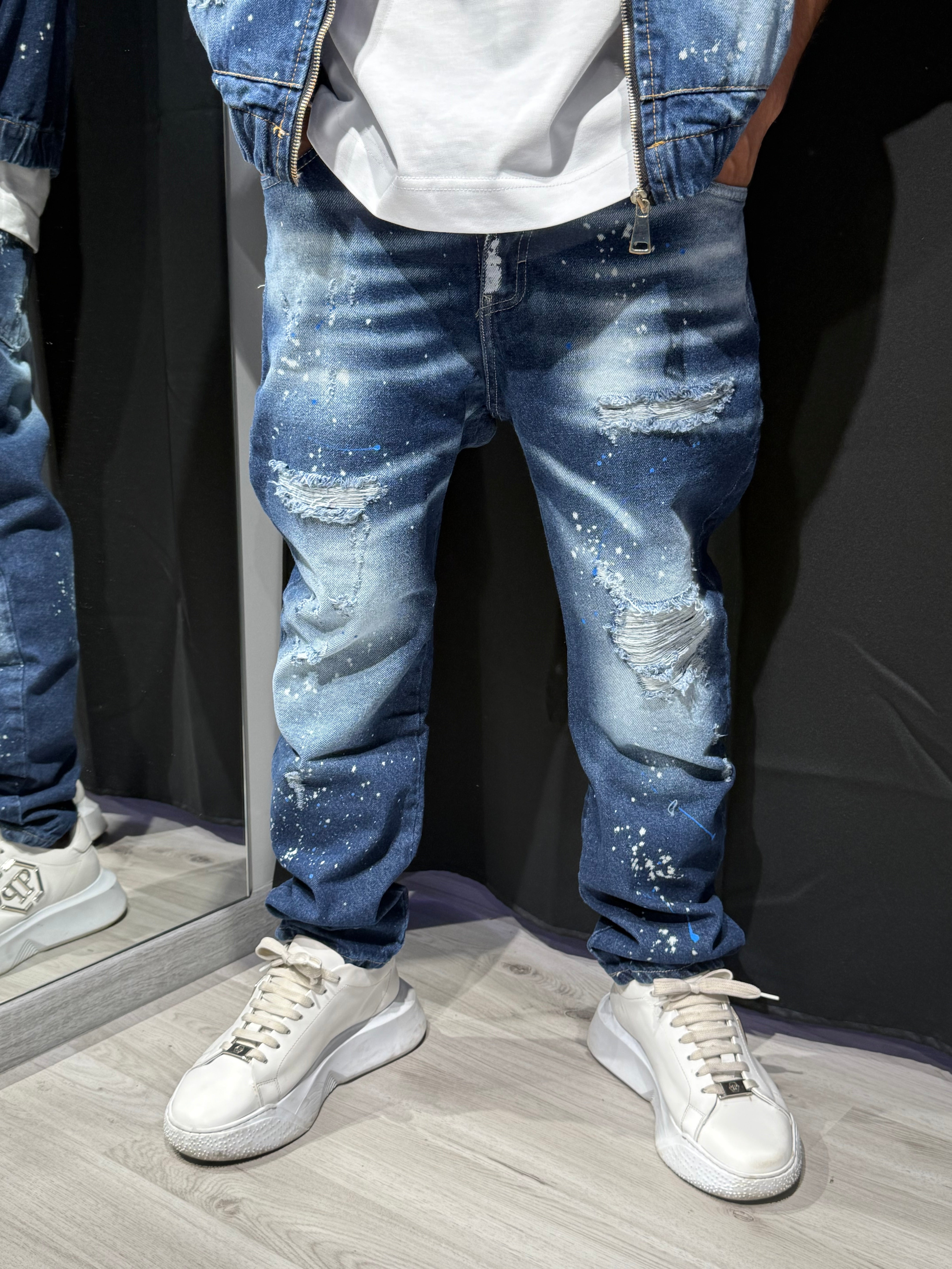 Jeans Ripped Splash