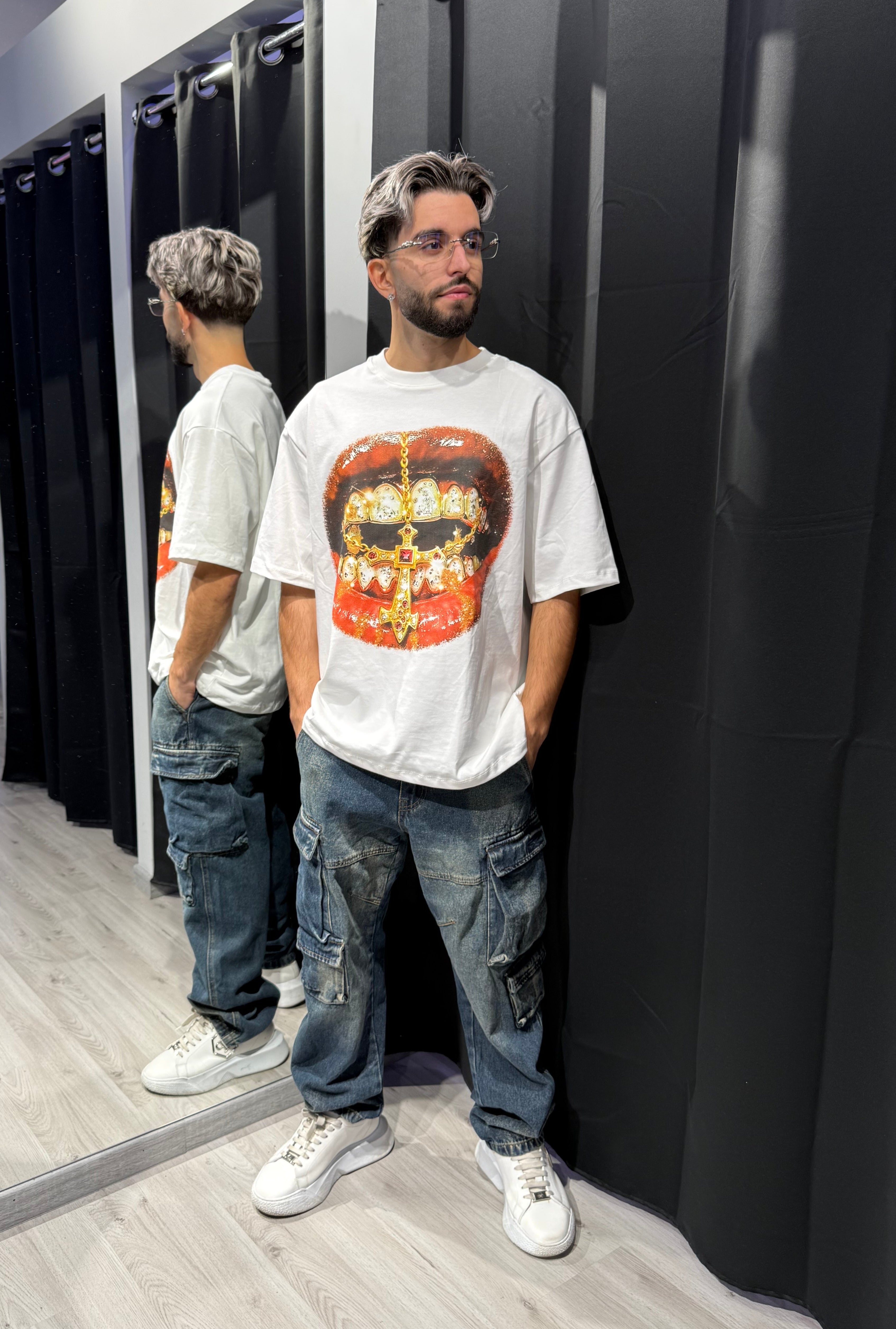 T-shirt “Golden Mouth”
