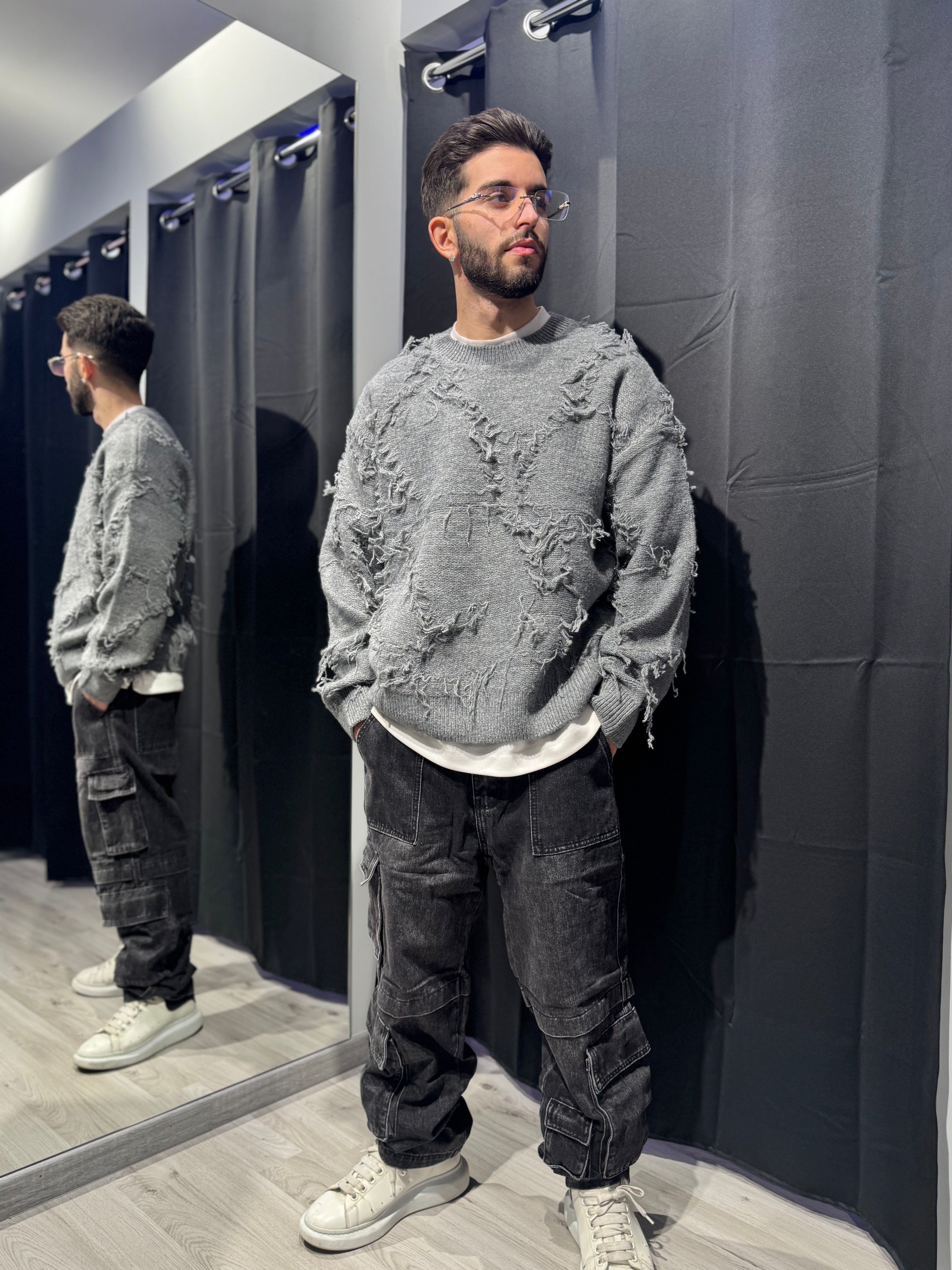 Maglione Destroyed Grey