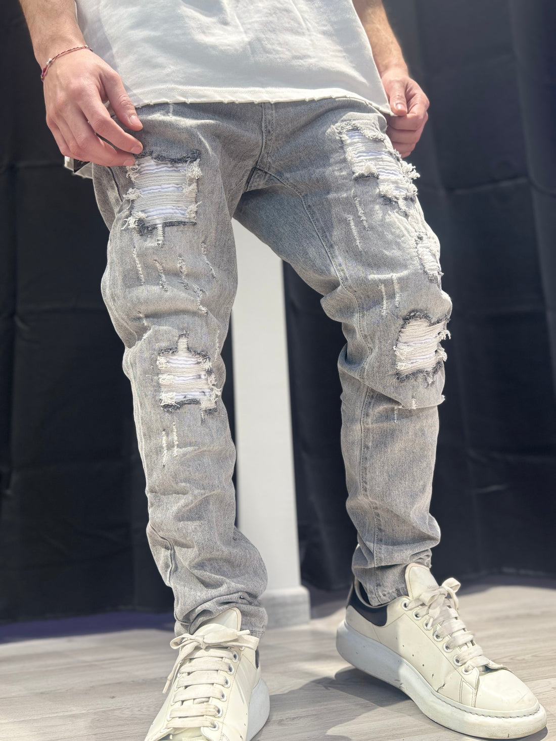 Jeans Strain