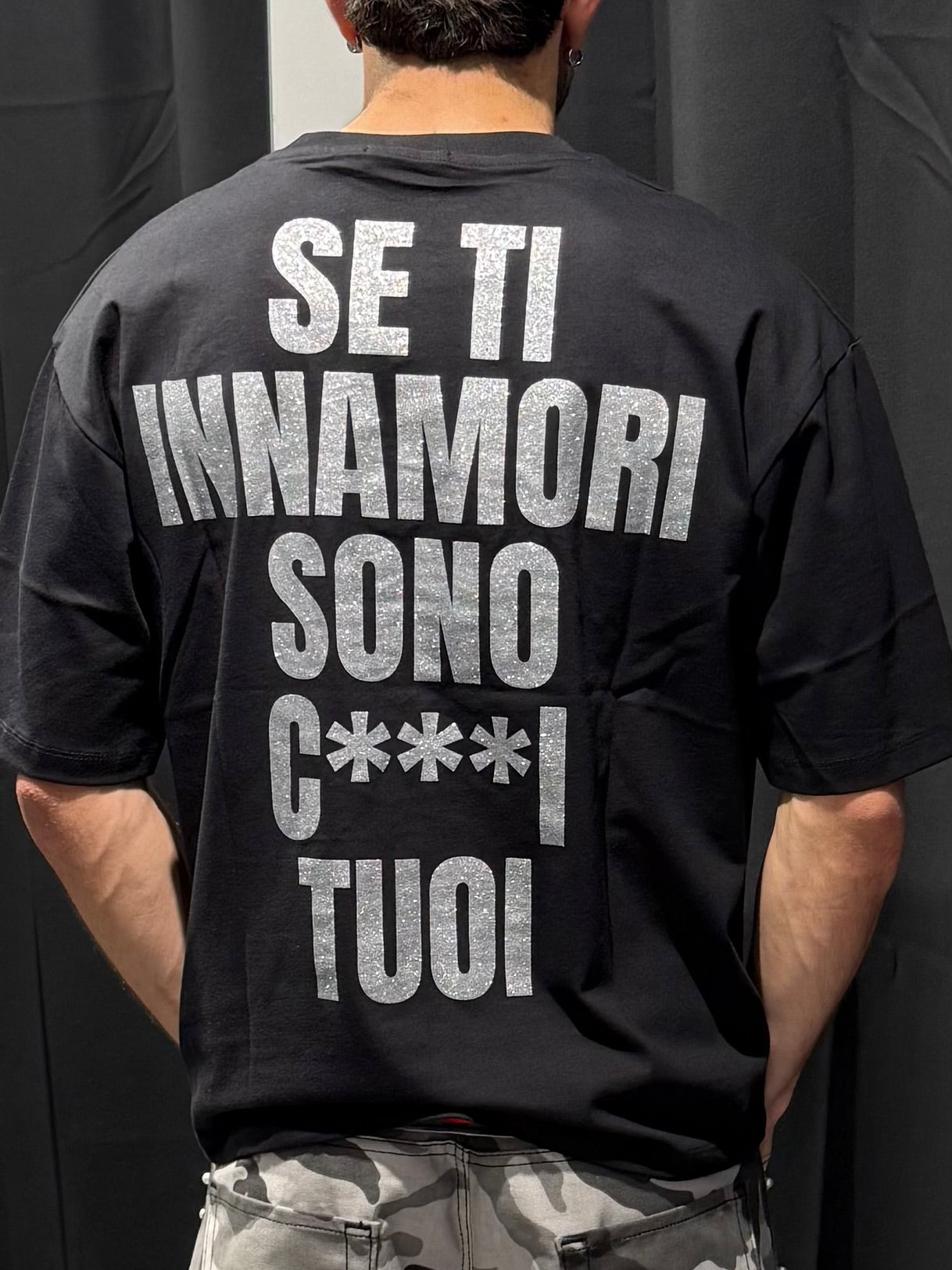 T-shirt se ti innamori sono c***i tuoi