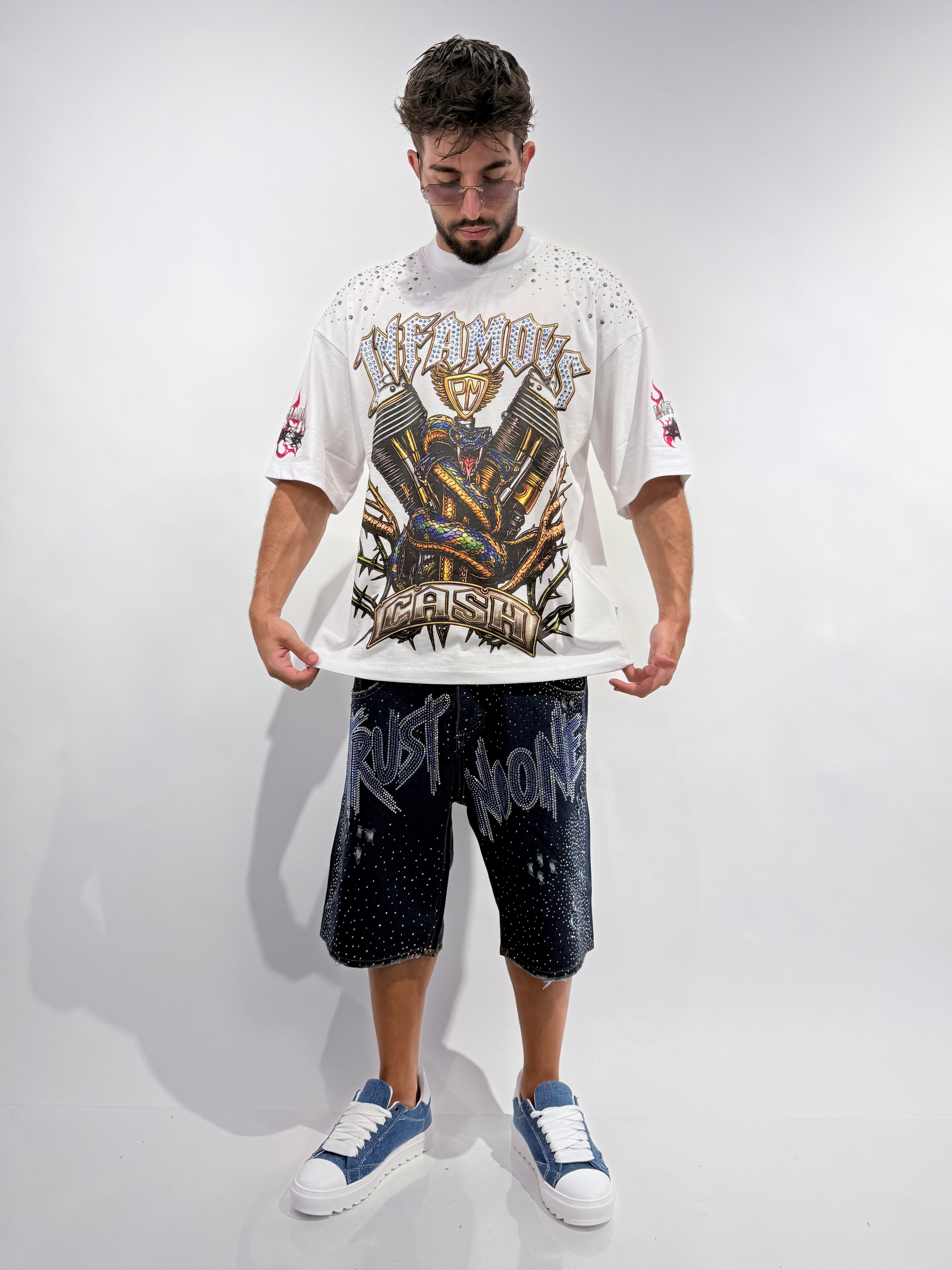 T-shirt Infamous