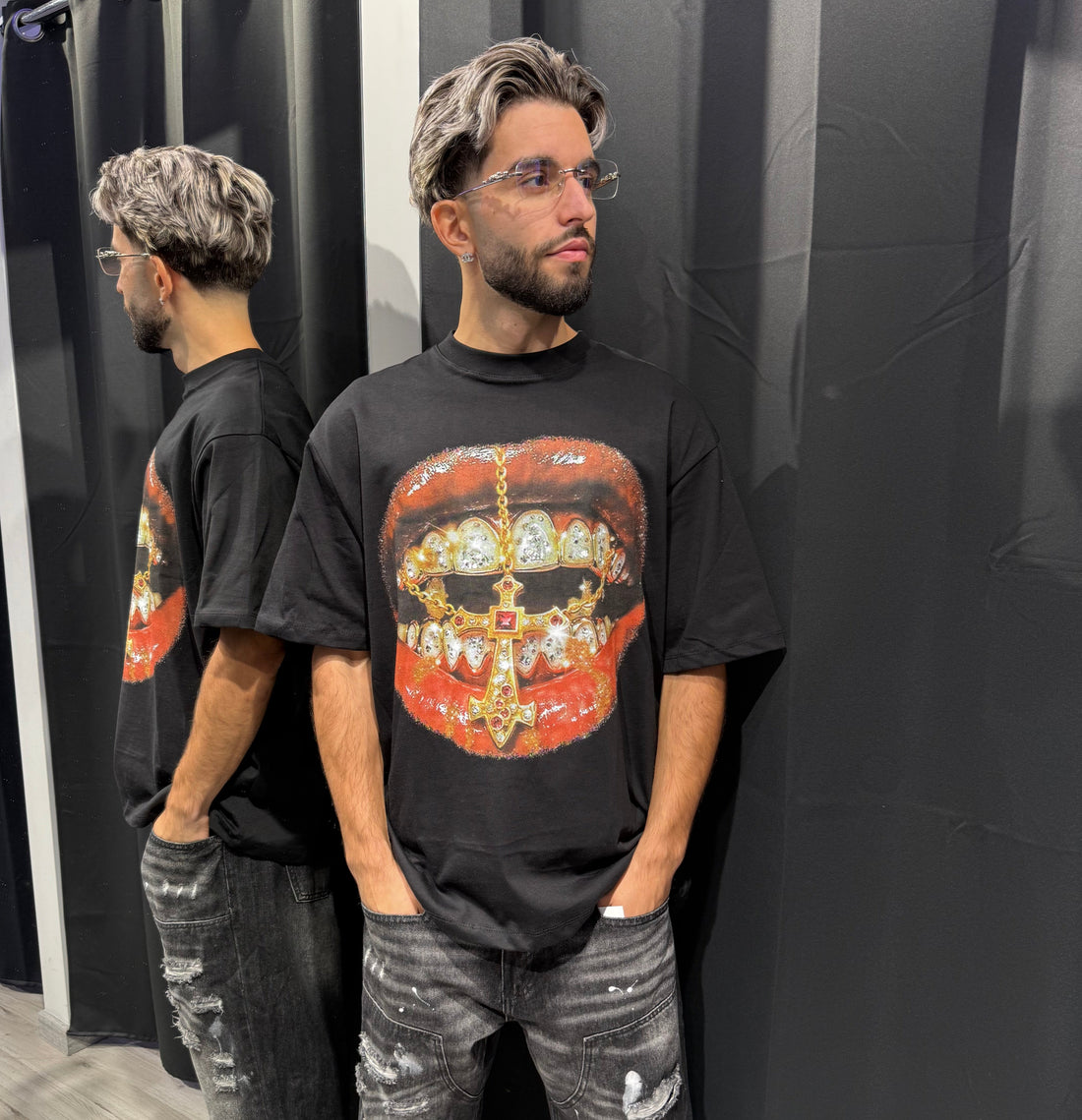 T-shirt “Golden Mouth”