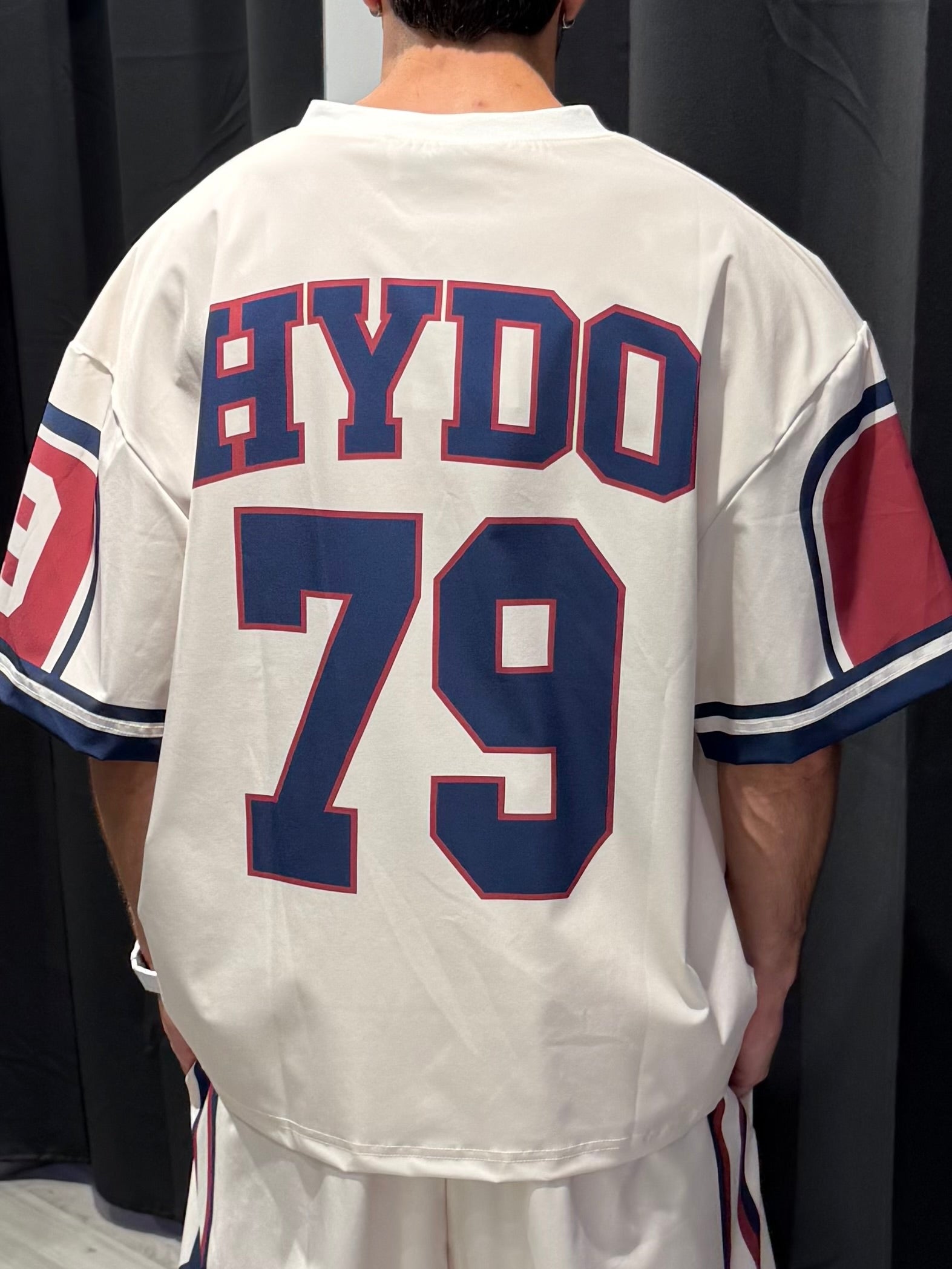Completo Hydo Okuna