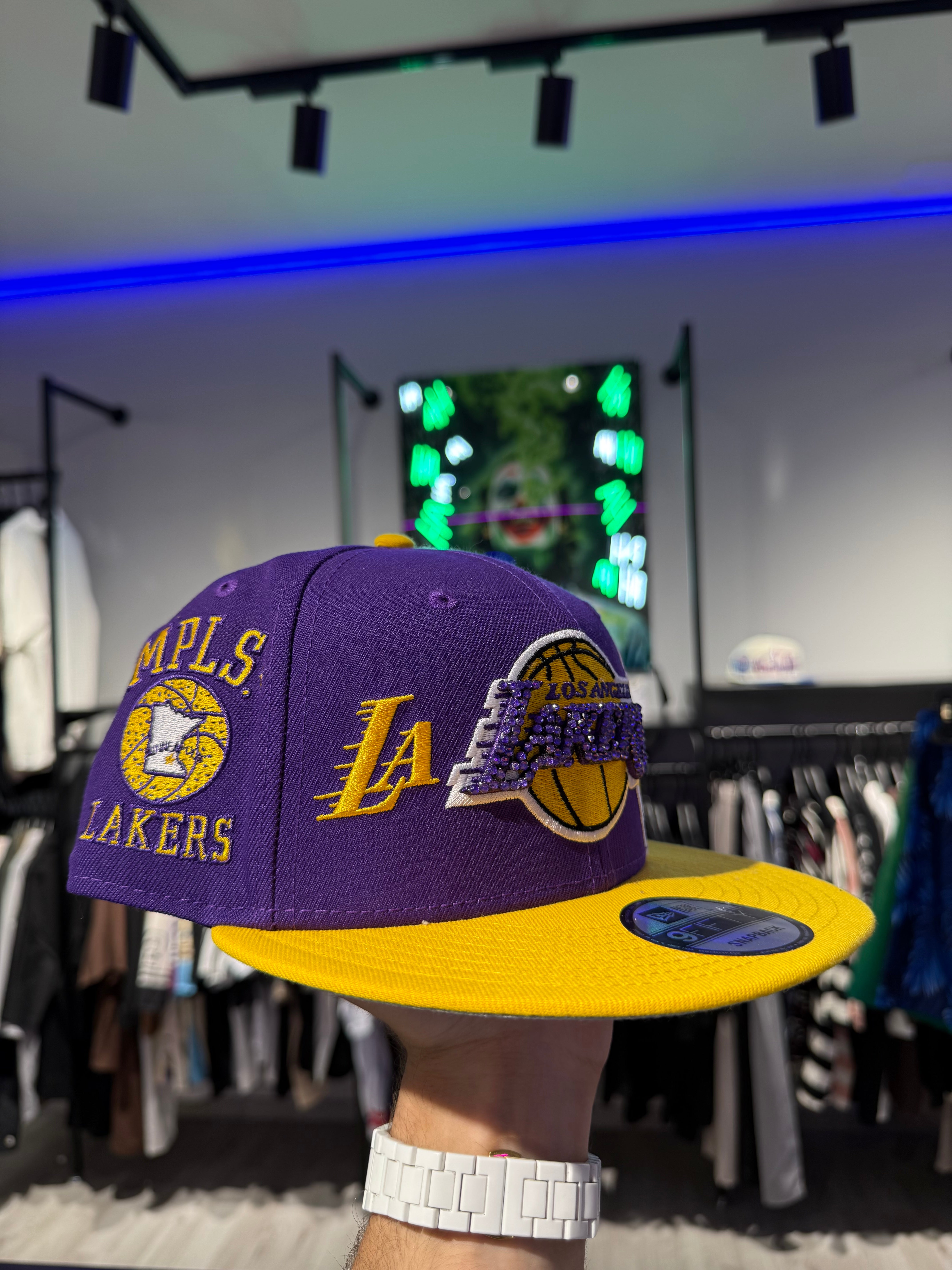 Cappello Lakers