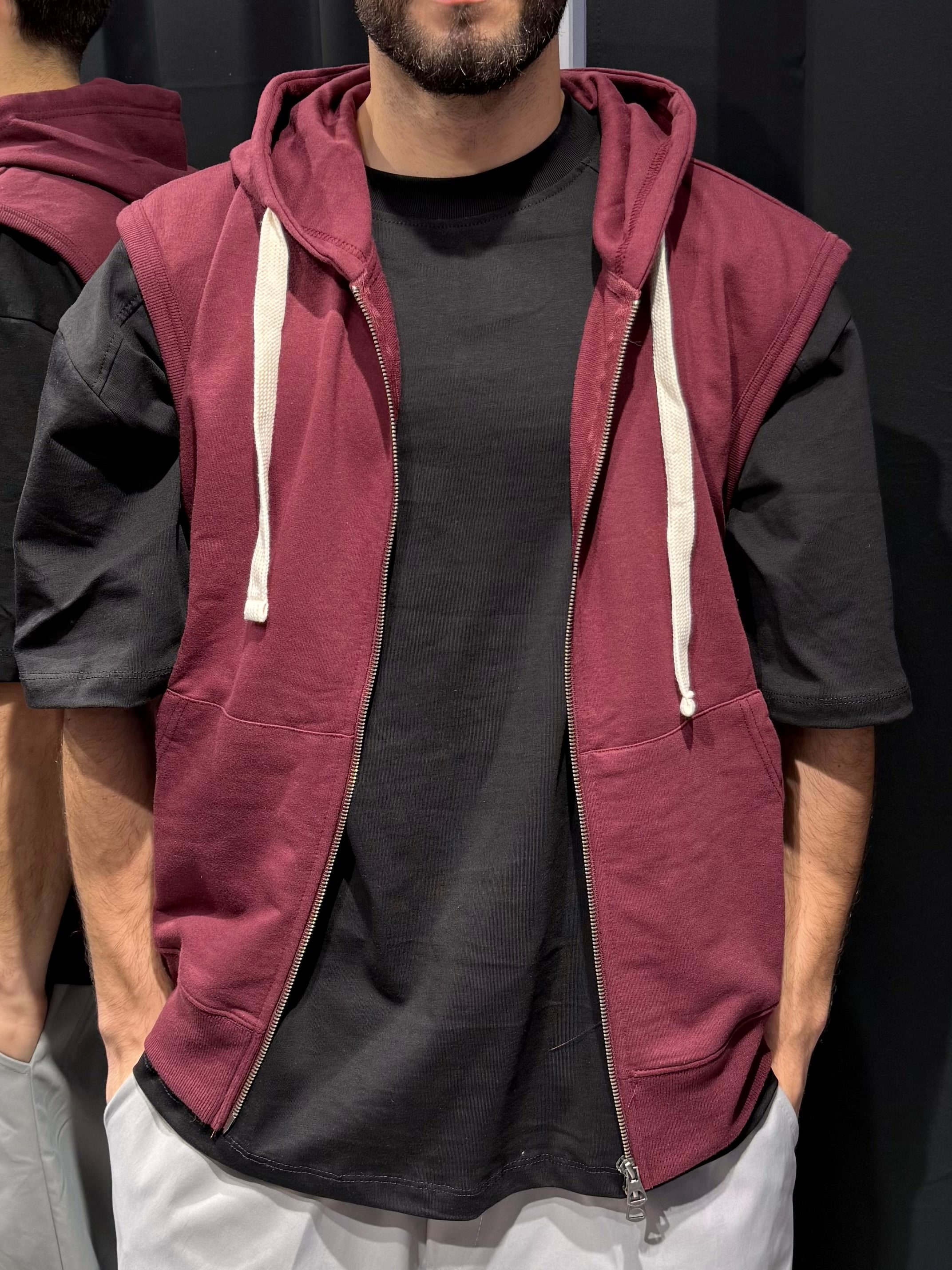 Smanicato con Cappuccio