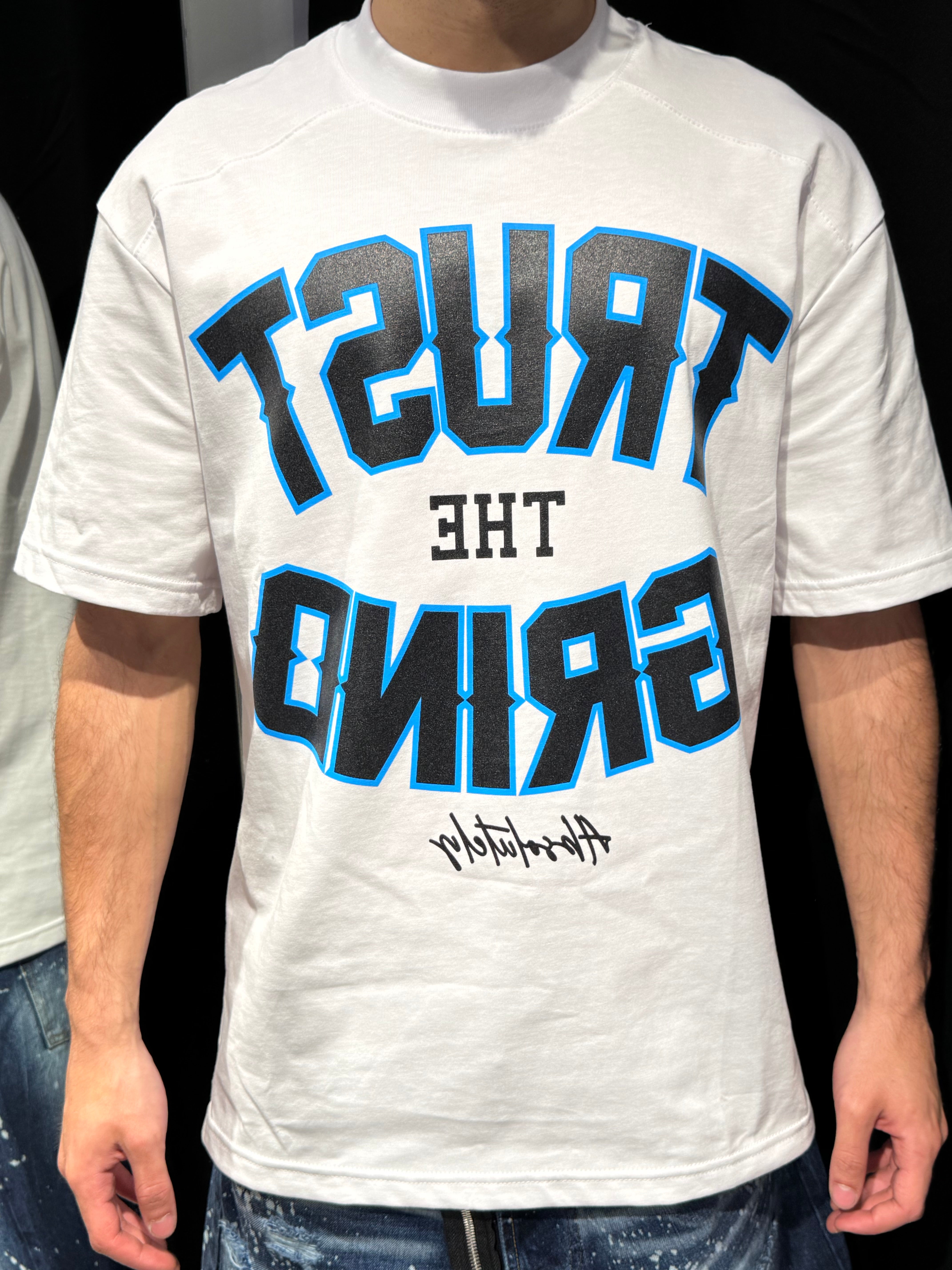 T-shirt Trust