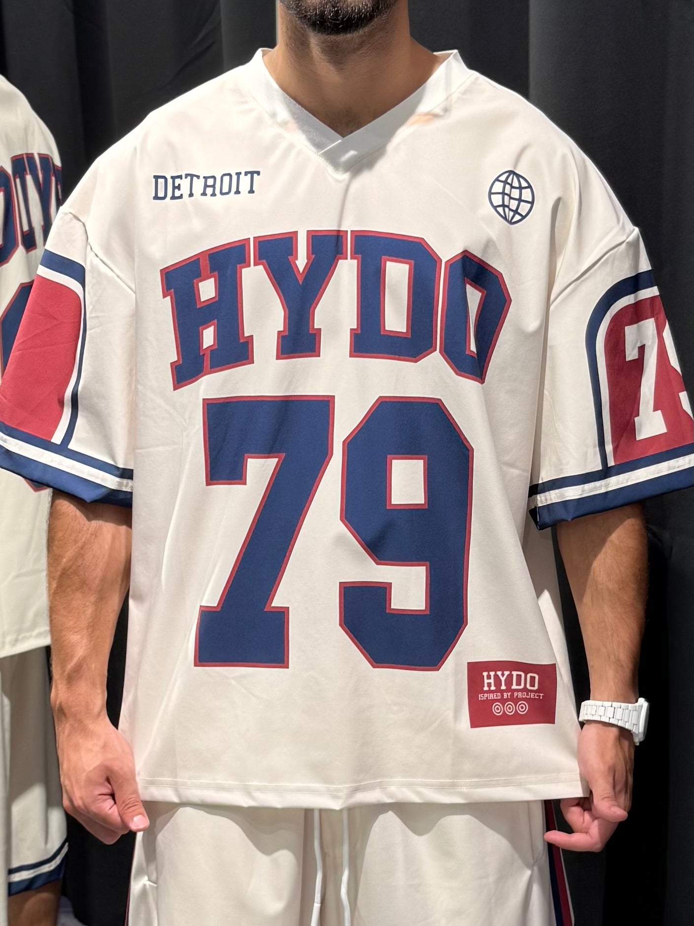 Completo Hydo Okuna