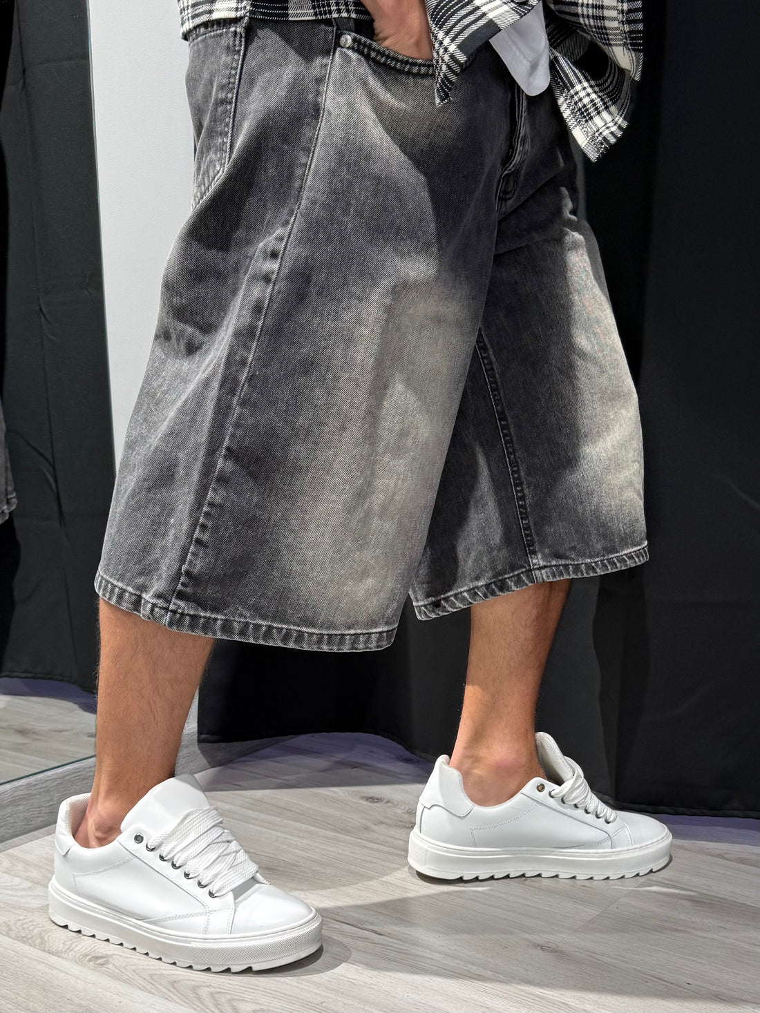 Jorts Fade Flow