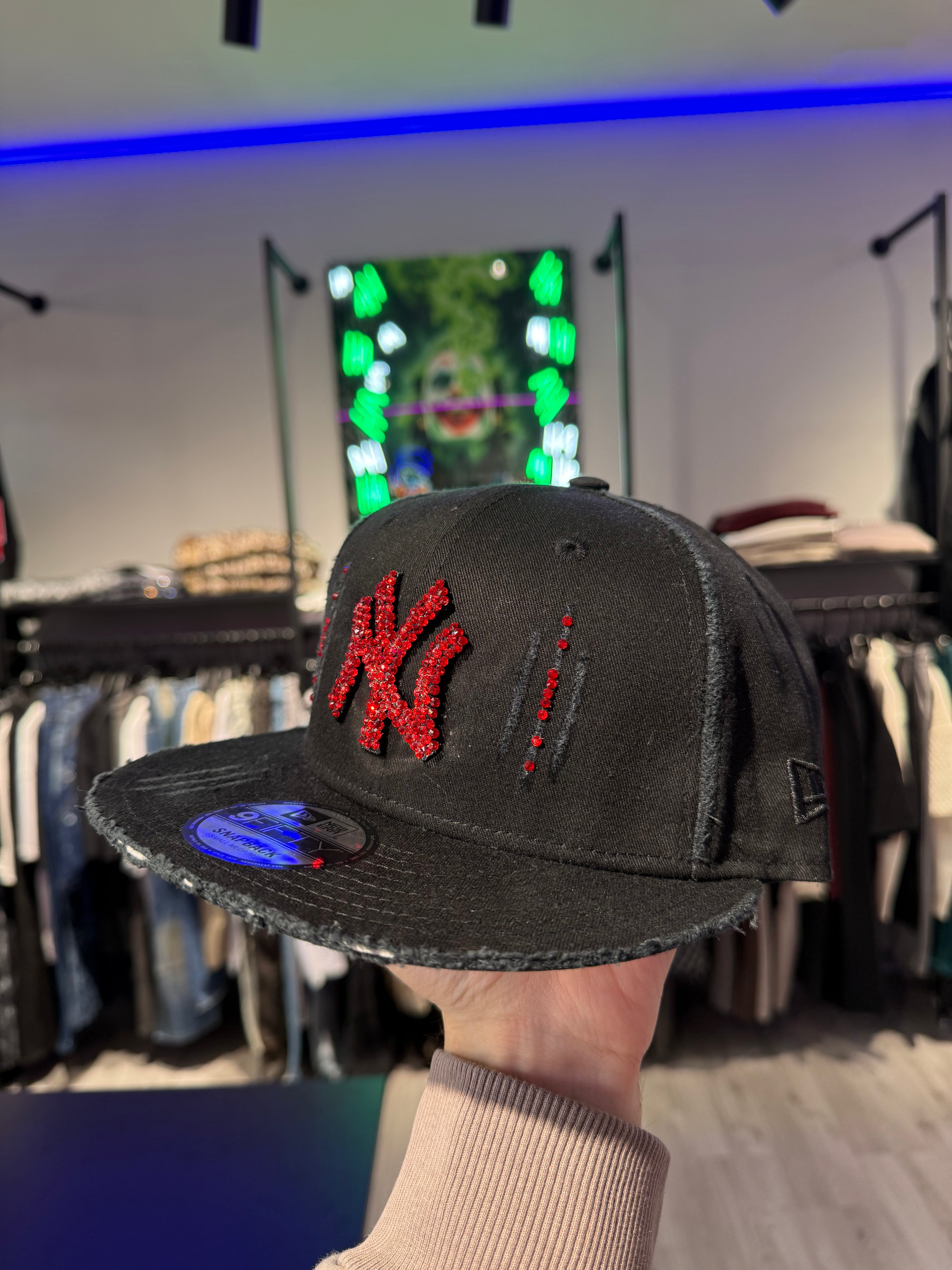 Cappello Custom Brillantinato rosso