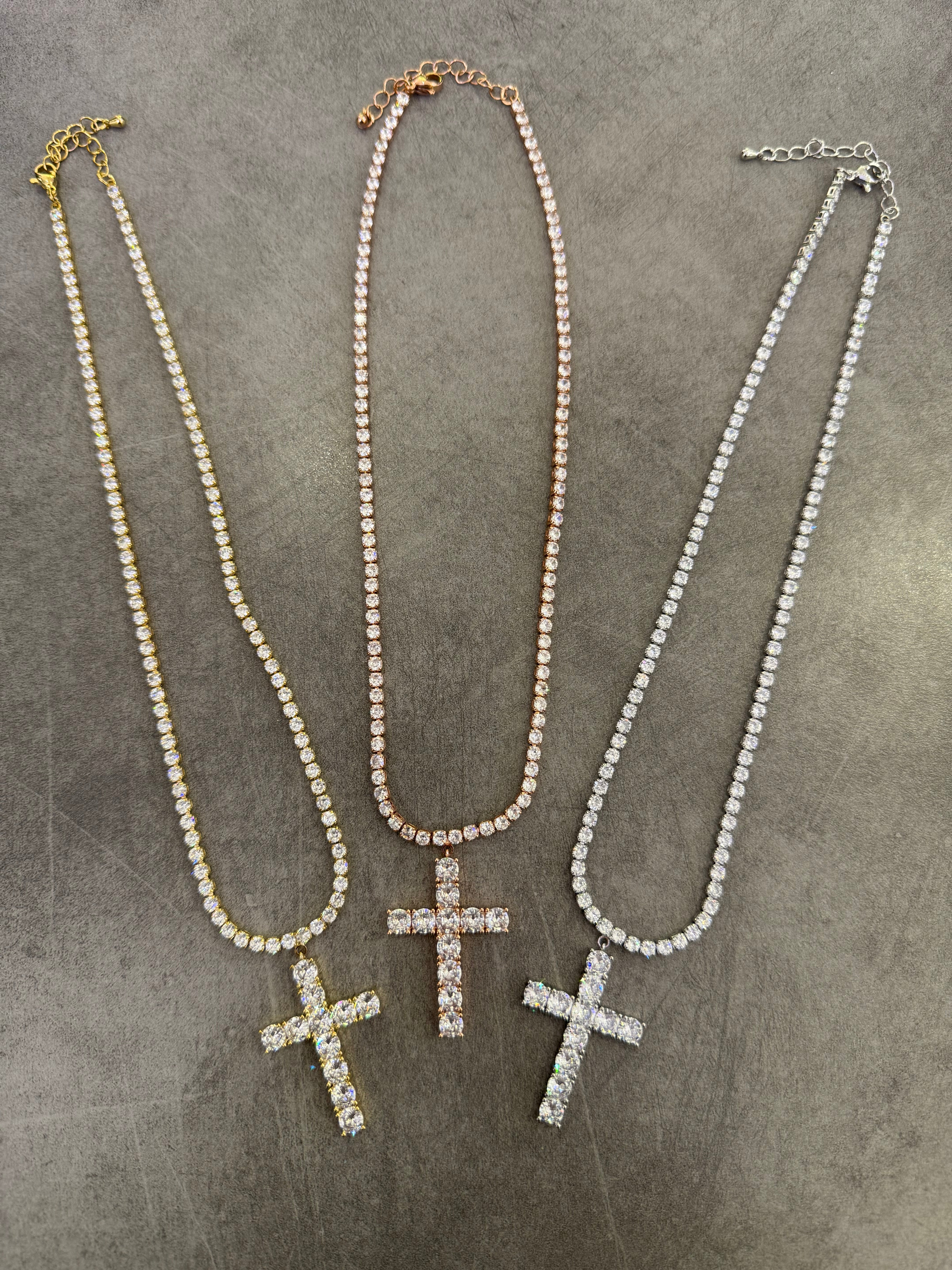 Collana Croce Stile 5