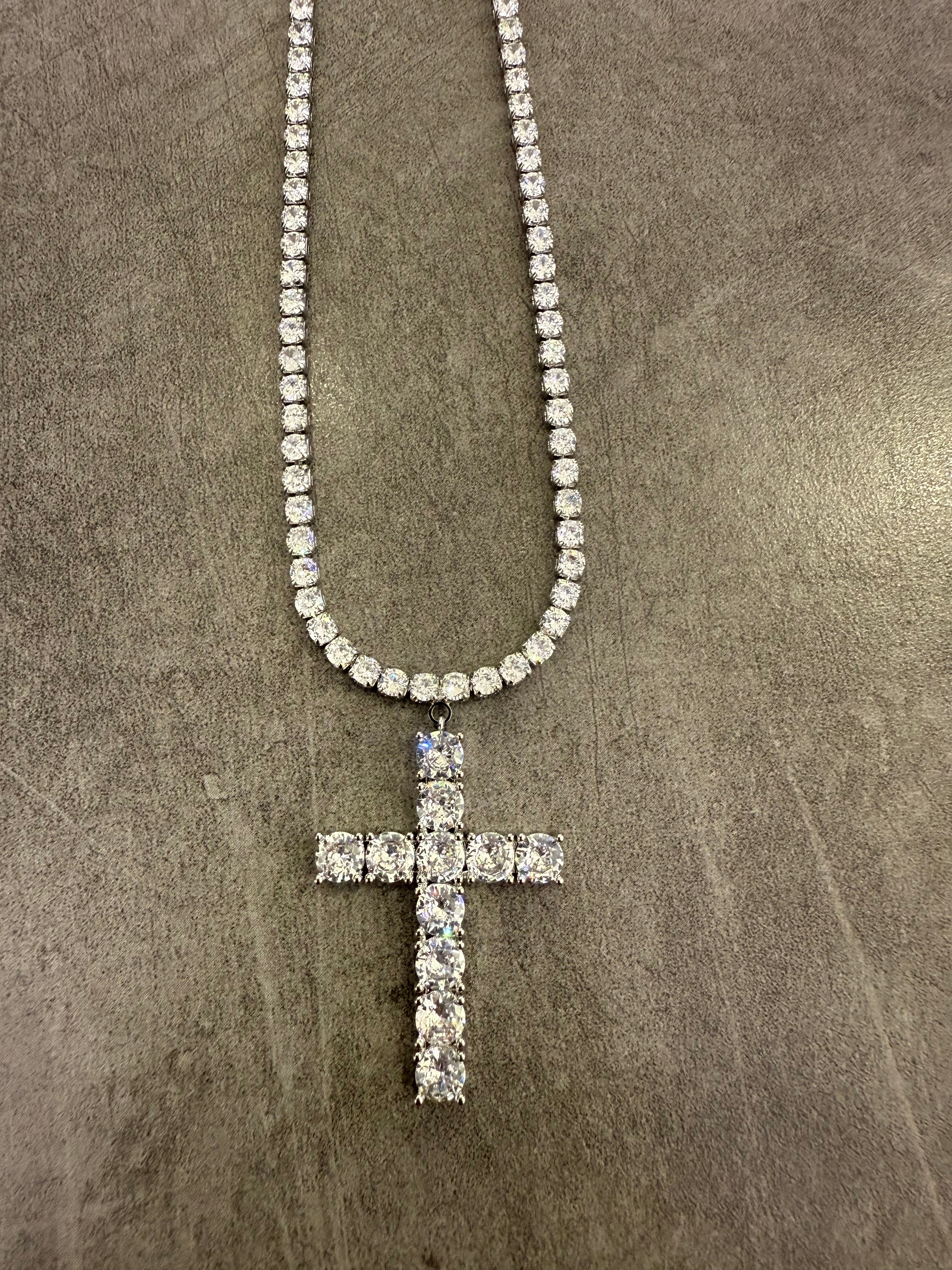Collana Croce Stile 5