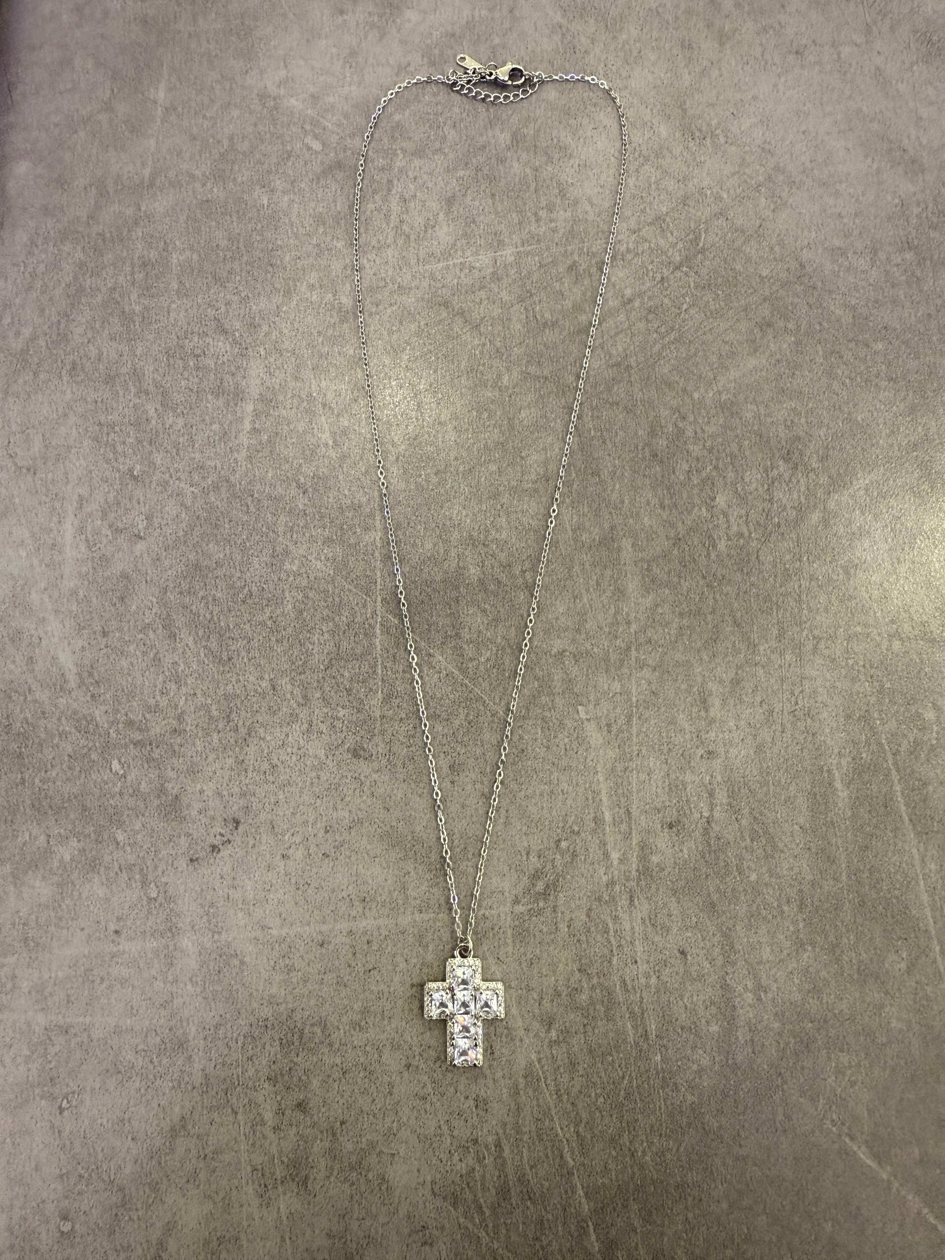 Collana Croce Stile 1